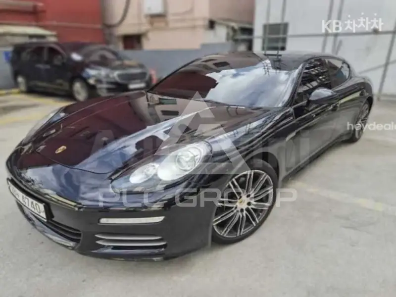 2015 Porsche Panamera