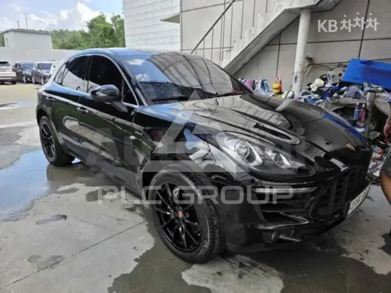 2015 Porsche MACAN