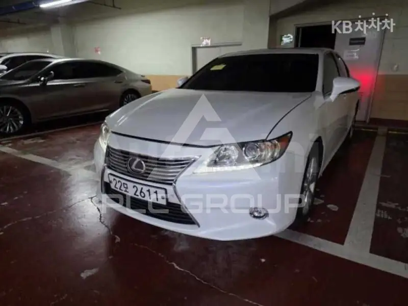 2015 Lexus ES