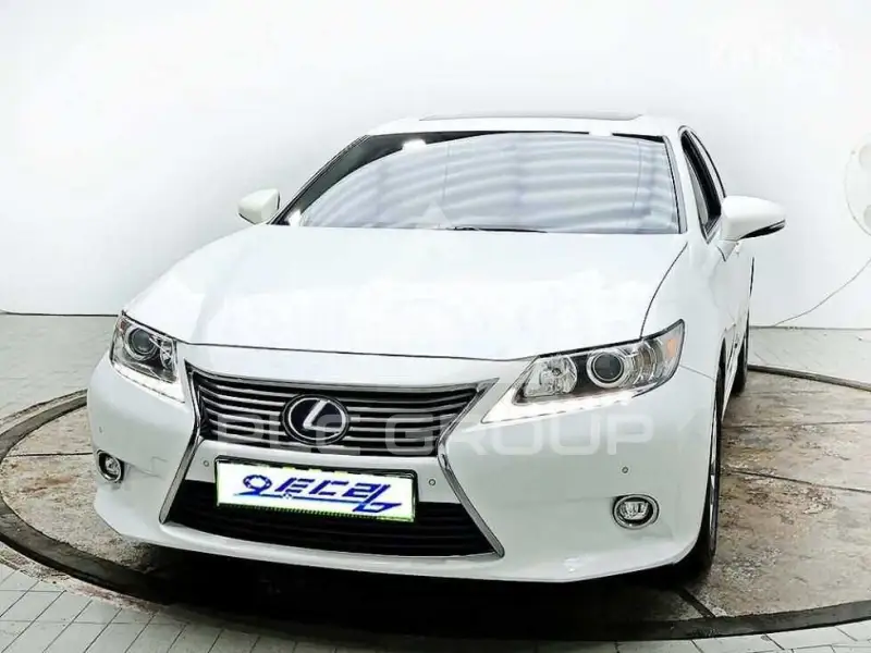 2015 Lexus ES