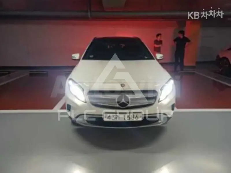 2015 Mercedes Benz GLA-Class