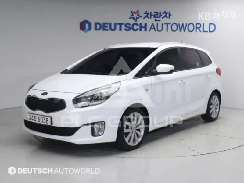 2015 KIA Carens