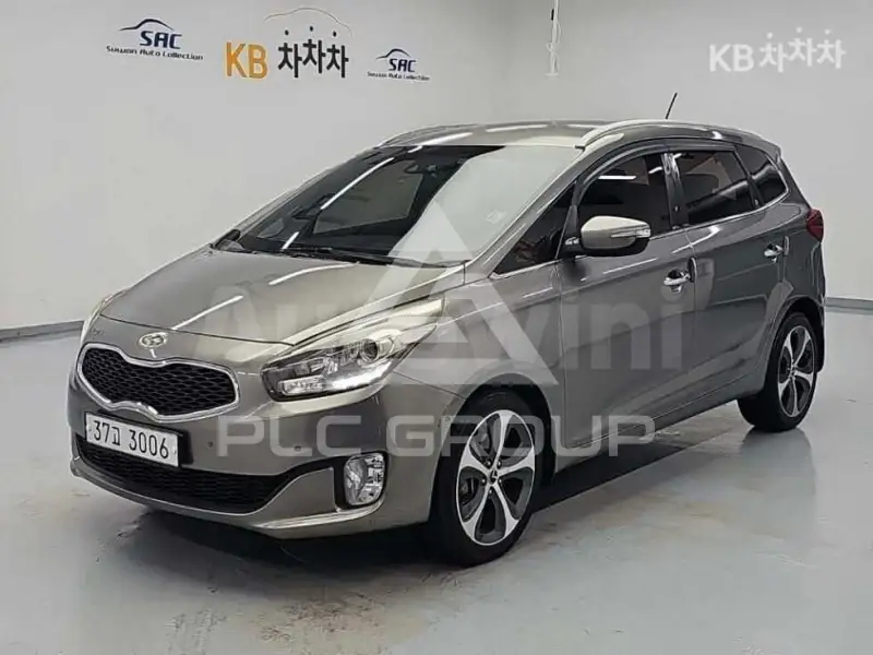 2015 KIA Carens