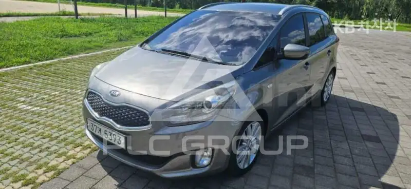 2015 KIA Carens