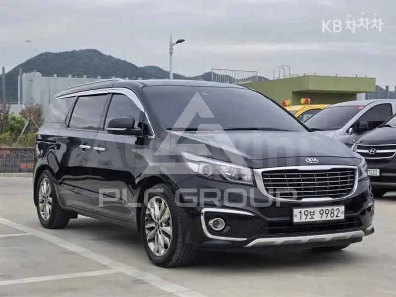 2015 KIA Carnival