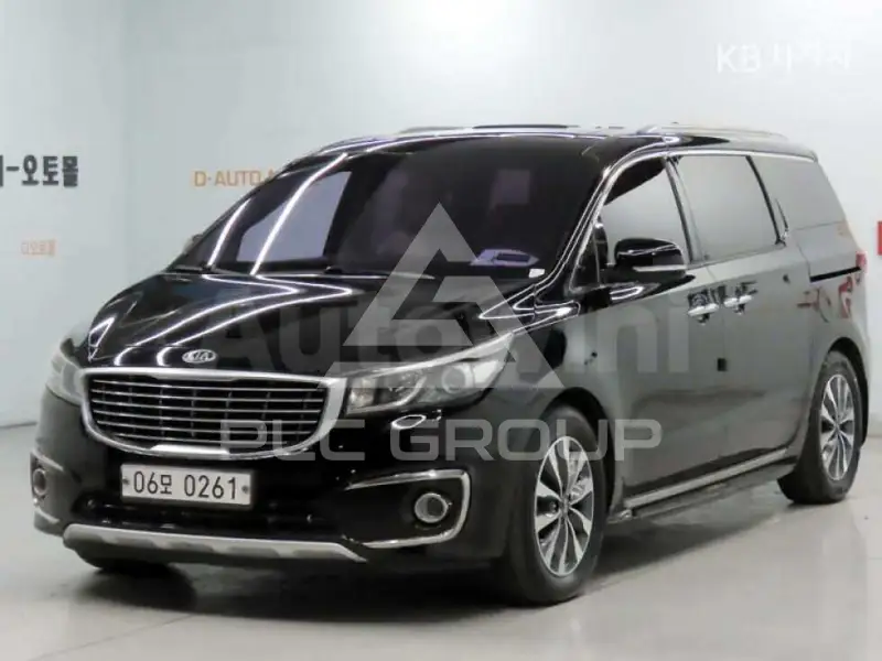 2015 KIA Carnival