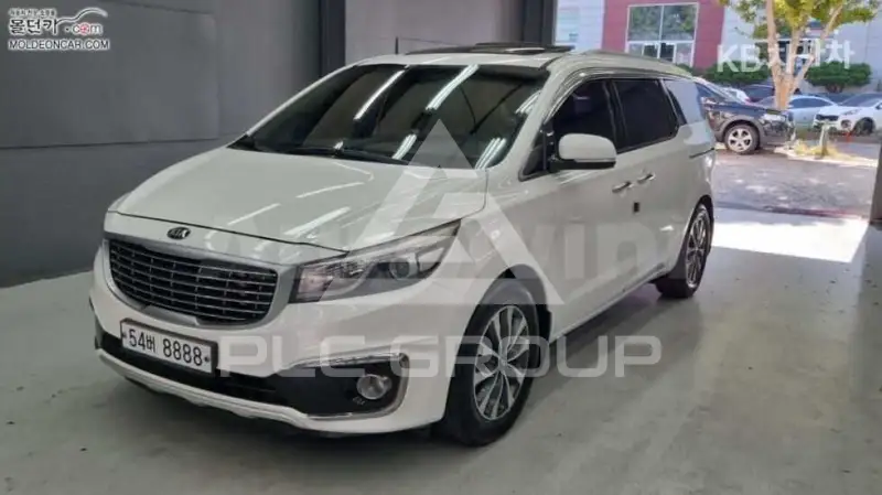 2015 KIA Carnival