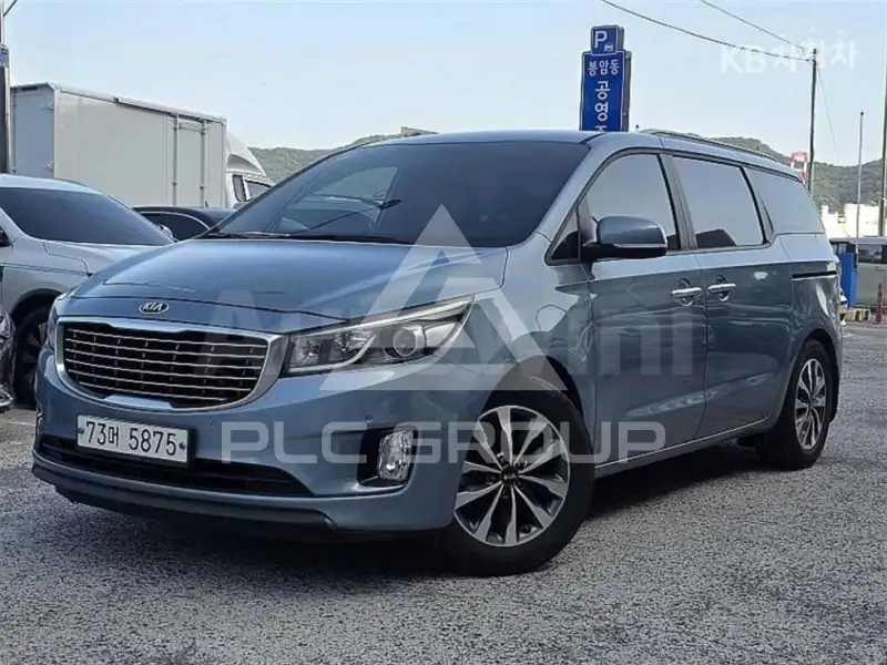 2015 KIA Carnival