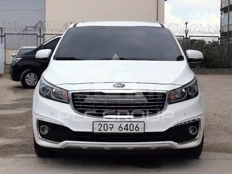 2015 KIA Carnival