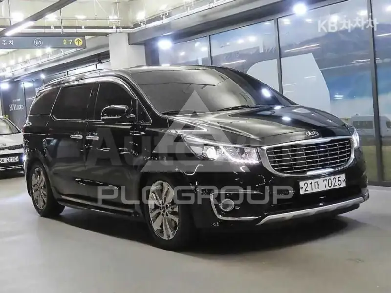 2015 KIA Carnival