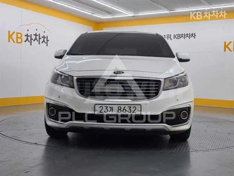 2015 KIA Carnival