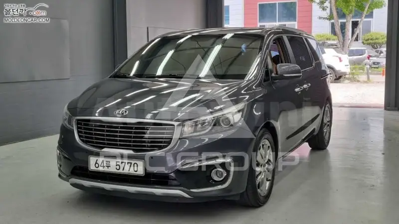 2015 KIA Carnival