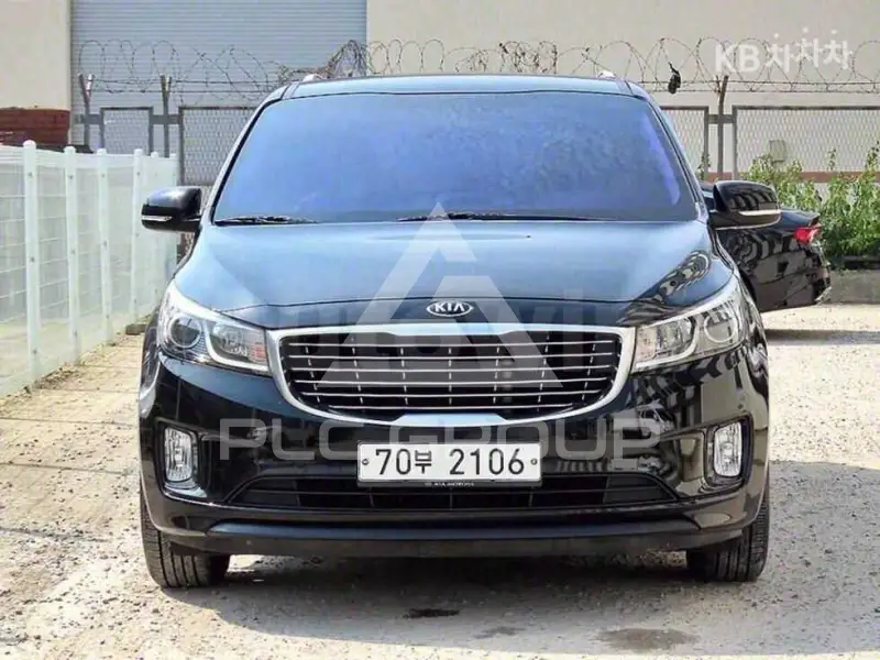 2015 KIA Carnival