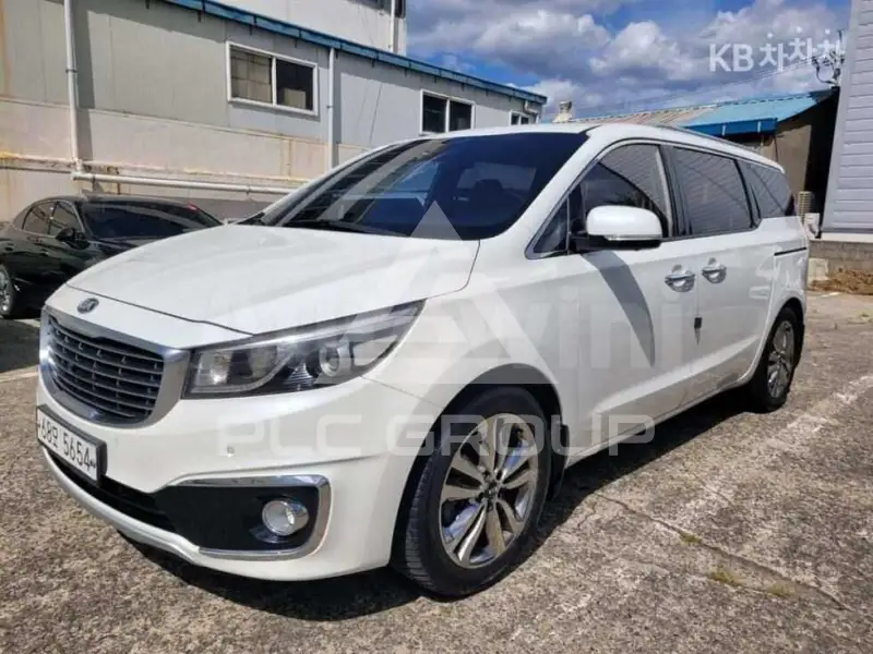 2015 KIA Carnival