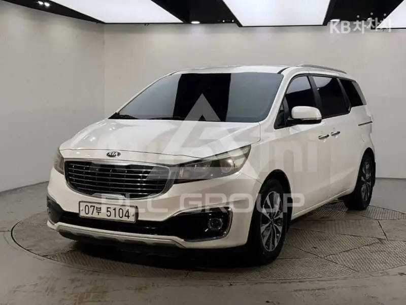 2015 KIA Carnival