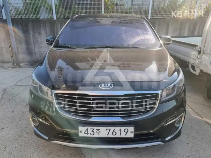 2015 KIA Carnival
