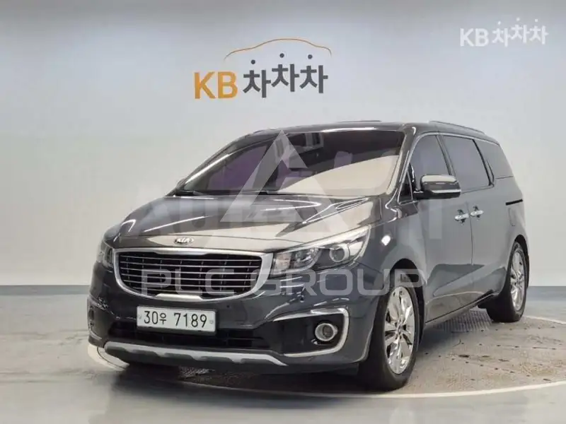 2015 KIA Carnival