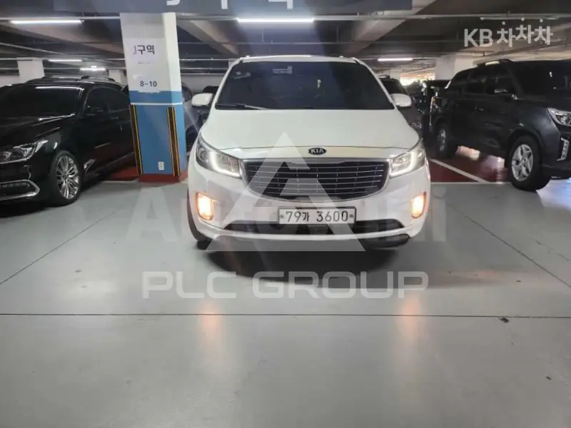 2015 KIA Carnival