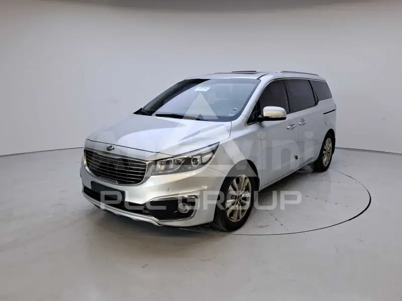 2015 KIA Carnival