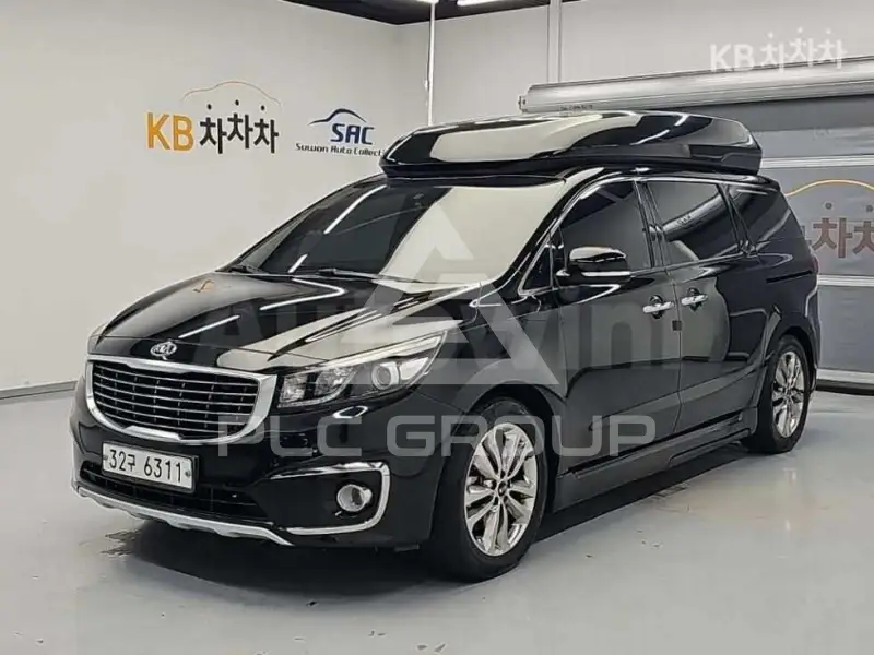 2015 KIA Carnival