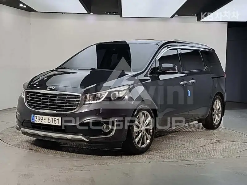 2015 KIA Carnival
