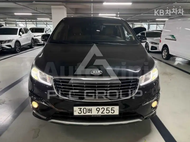 2015 KIA Carnival