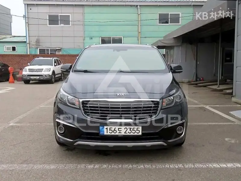 2015 KIA Carnival