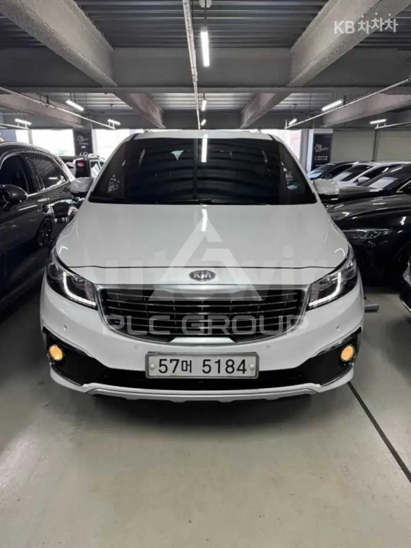 2015 KIA Carnival