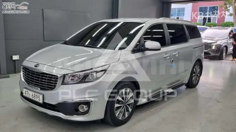 2015 KIA Carnival