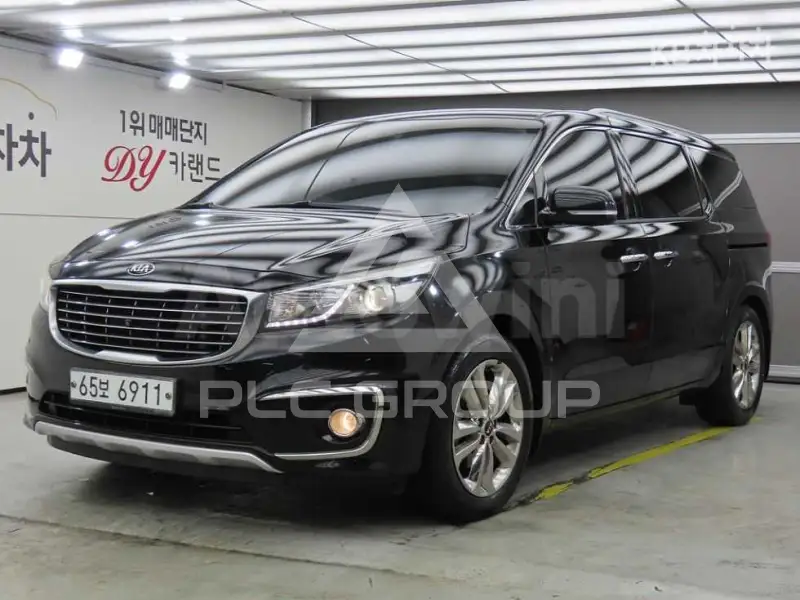2015 KIA Carnival