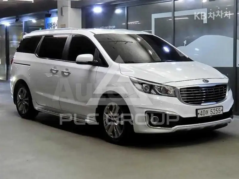 2015 KIA Carnival
