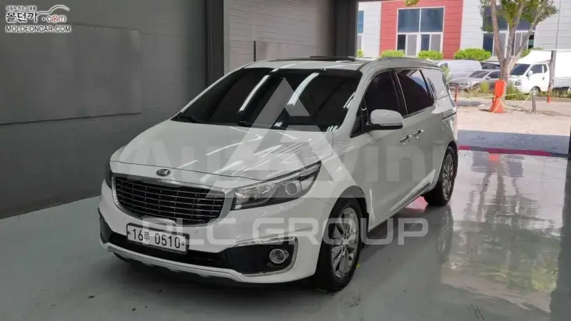 2015 KIA Carnival