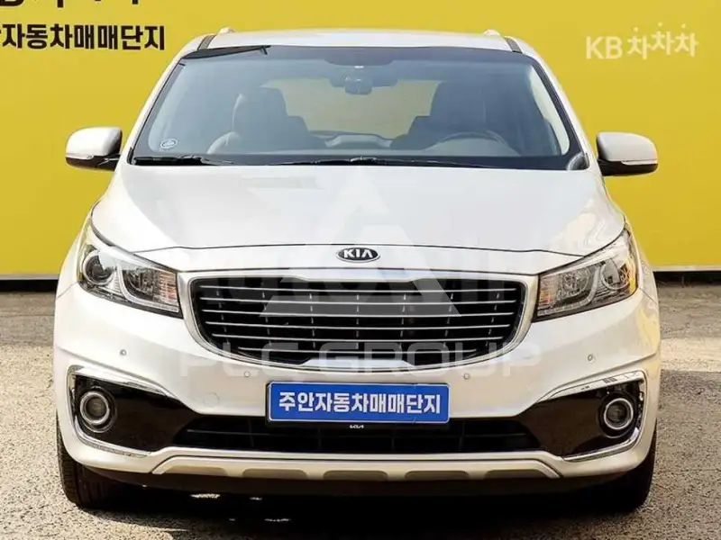 2015 KIA Carnival