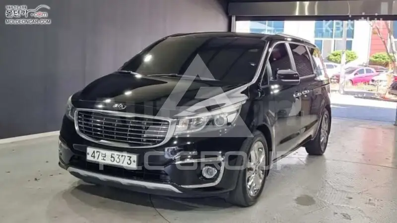 2015 KIA Carnival