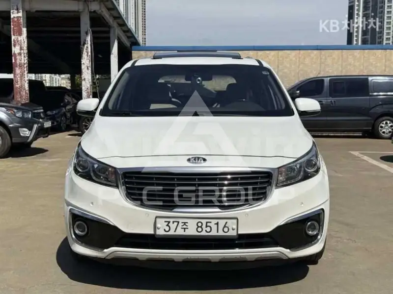 2015 KIA Carnival