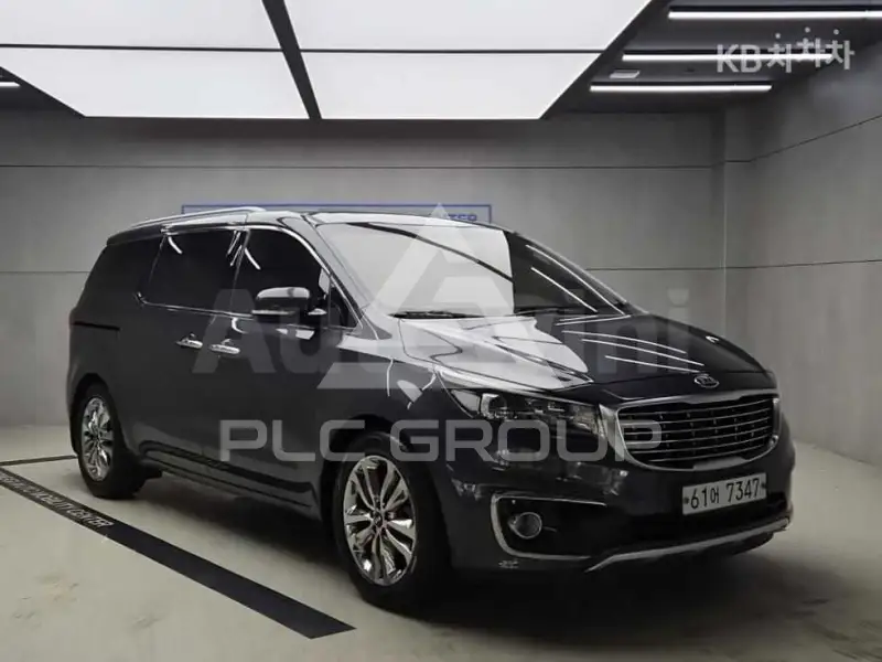 2015 KIA Carnival