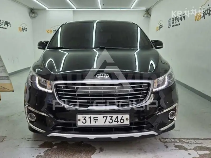 2015 KIA Carnival