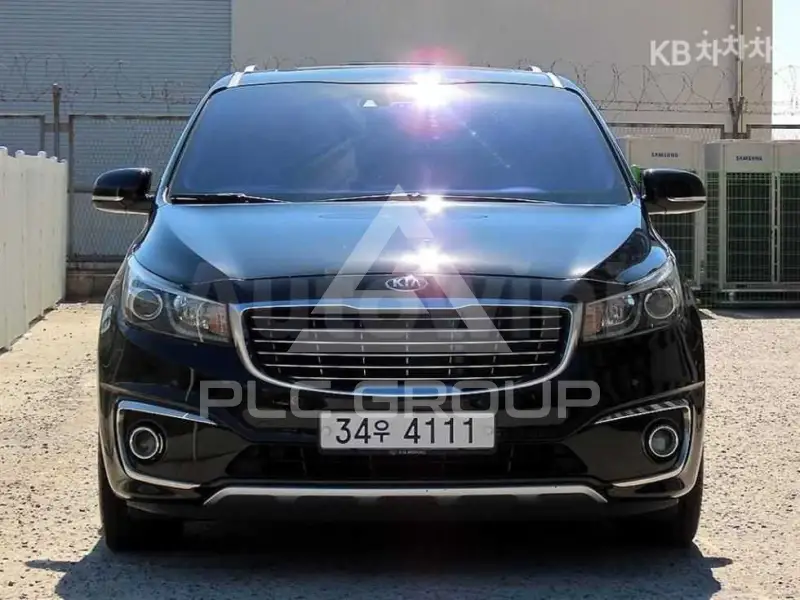 2015 KIA Carnival