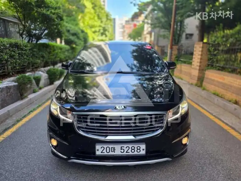 2015 KIA Carnival