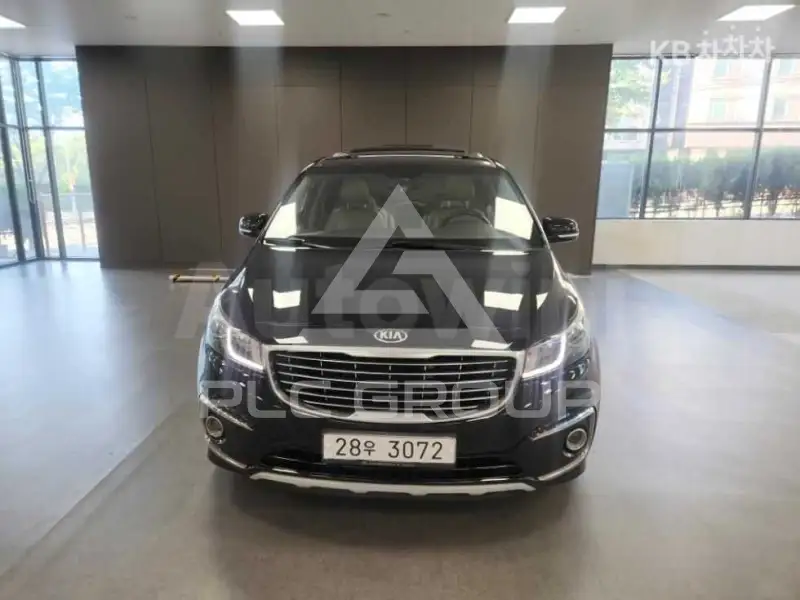2015 KIA Carnival