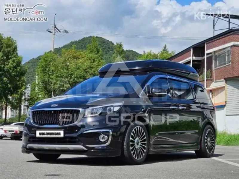 2015 KIA Carnival