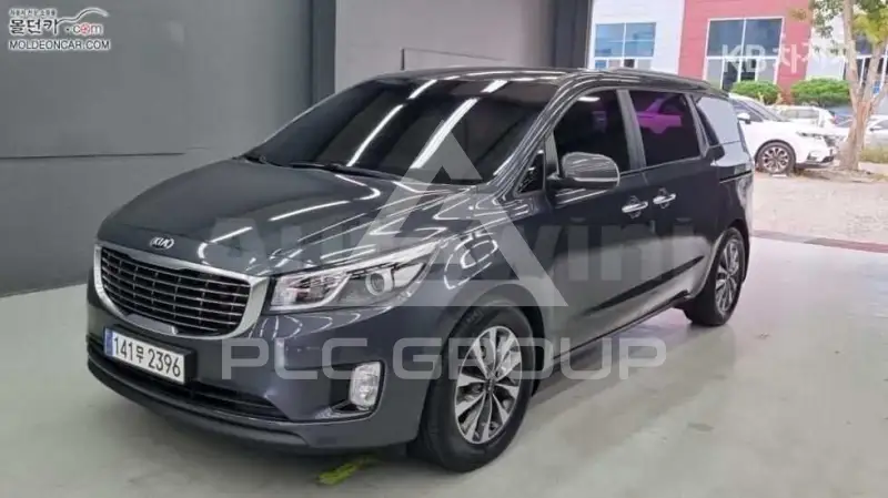 2015 KIA Carnival