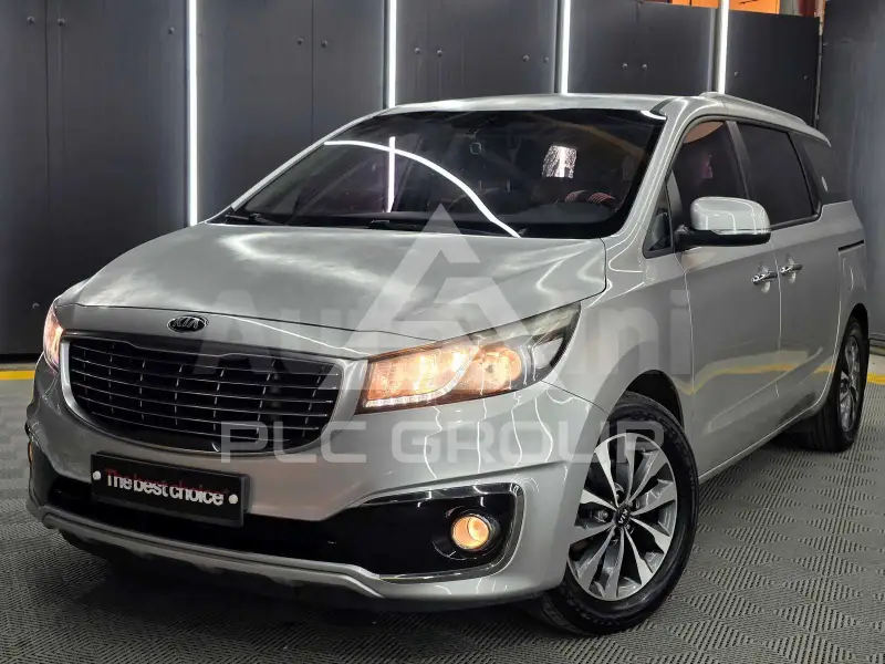 2015 KIA Carnival