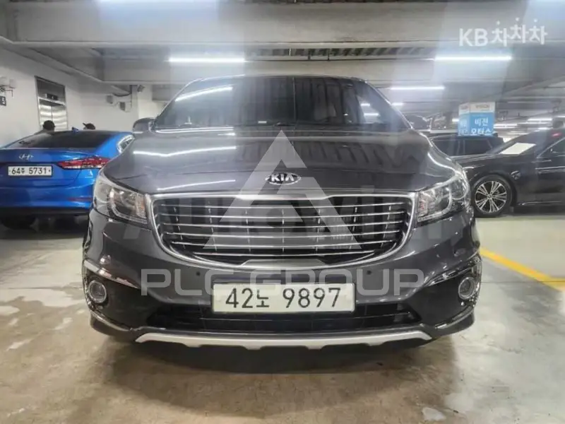 2015 KIA Carnival