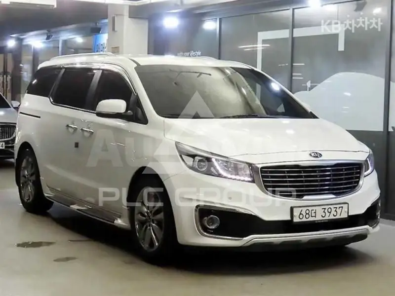 2015 KIA Carnival