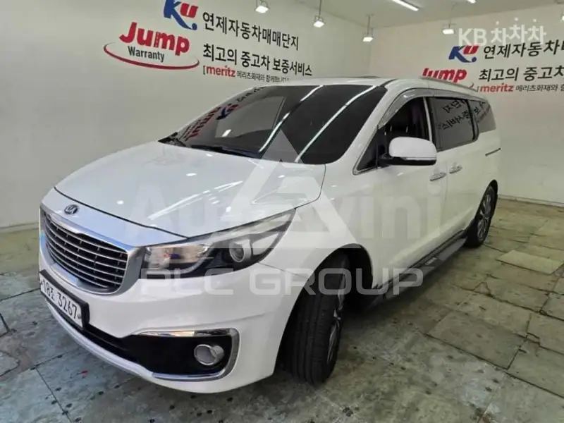 2015 KIA Carnival