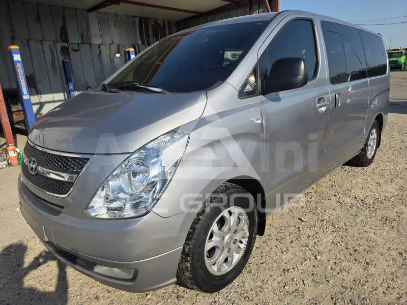 2015 Hyundai Starex