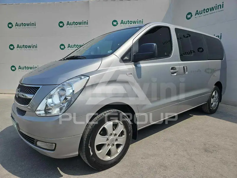 2015 Hyundai Starex