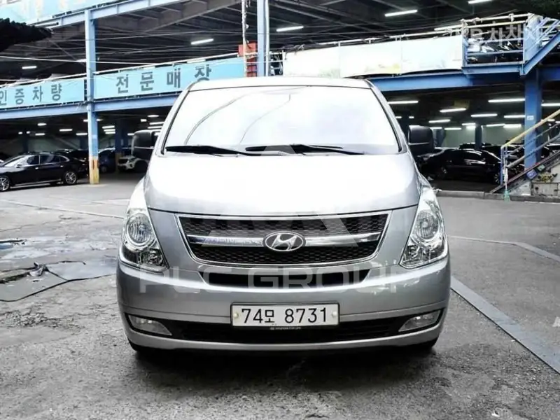 2015 Hyundai Starex