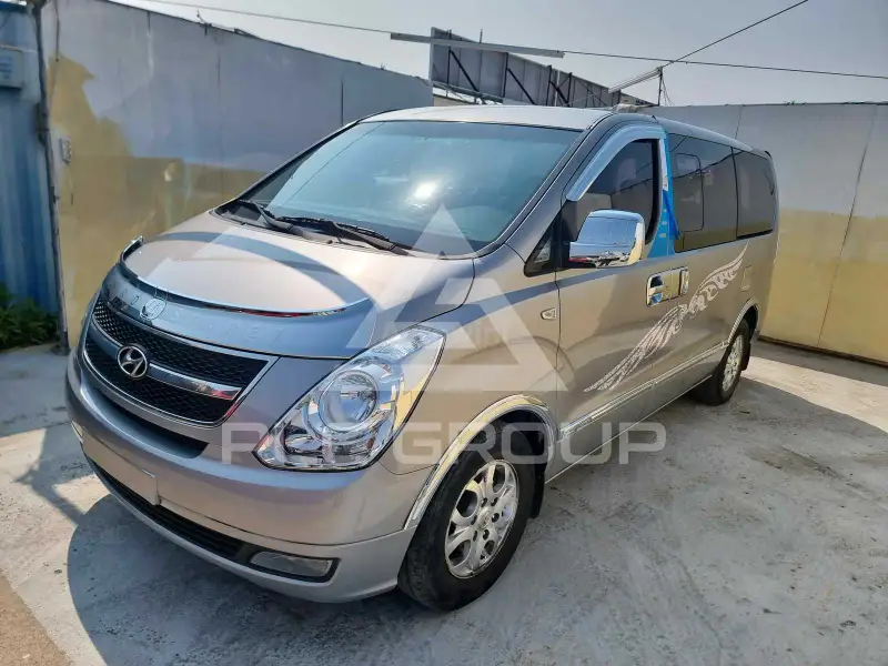 2015 Hyundai Starex